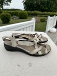 Ecco sandal beige - guld