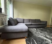 Mio ljusgrå divansoffa 