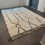 Ny äkta Marockansk Beni ourain matta 200×300 cm