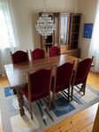 matsalsmöbel med skåp