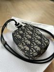 Dior travel multifunction pouch
