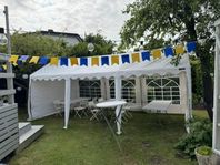 Partytält, hopfällbara bord och klappstolar