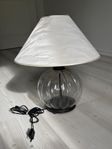 Bordslampa i glas