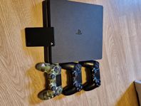 Ps4 slim + ratt+ extra hårddisk. 