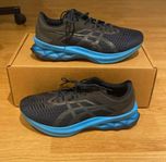 Asics Novablast