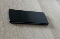 Samsung S10E i nästan nyskick