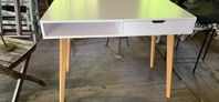 skrivbord 