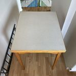 Bord + Stolar