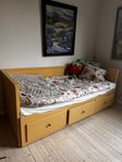 Hemnes ikea bäddsoffa- AKUT!! Går att pruta!!
