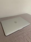 Macbook Pro M1 13'' - 256gb/16gb RAM - English Keyboard