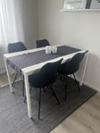 Bord och 4 stolar