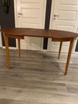 Matbord Teak med iläggsskiva