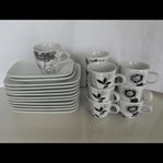 Små kaffekoppar servis 12 st