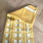 Vacker duk gul mönstrad randig tulpaner 160x100cm 