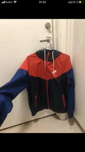 Nike regn/vind jacka 