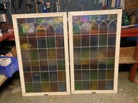 Blyinfattade fönster i färgat glas – 2 st