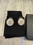 Chanel örhängen 