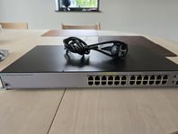 HPE 24G PoE+ nätverksswitch 