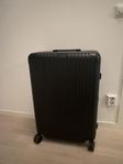 Rimowa Svart check-in resväska med hjul