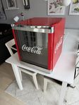 Coca Cola CoolCube Fristående Röd 48L
