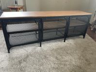 TV-bänk (IKEA fjällbo)