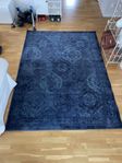 Blå ikea-matta 170x230