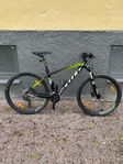 Scott Scale 735