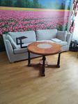 Soffbord i gustavianska stil