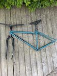 on one inbred 29er steel frame and surly  fork  - cykelram 