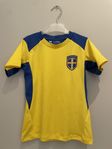 Fotbollströja för barn i stl 122/128