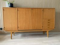 Teakskänk