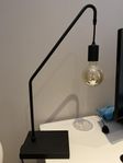Svart Modern Bordslampa/Lampa 