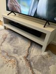 TV-bord från IKEA.