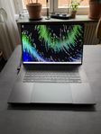 Razer Blade 16 (2023) RTX 4080
