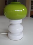 Liten lampa av glas