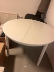 Bord 116cm med två iläggsskivor á 38cm
