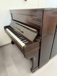 Östlind & Almquist akustiskt piano från 1925 vid god häls