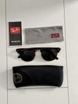 Ray-Ban Clubmaster – Klassiska solglasögon i toppskick