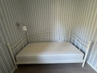 Sängram Dagbädd IKEA inkl resårbotten 90x200cm