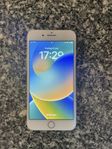 iPhone 8 Plus 256 GB Silver – Skal, laddare & skärmskydd