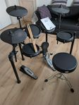 Trumset digitalt fabrikat Alesis