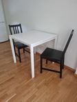 Bord och stolar