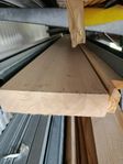 Limträbalk, taklist, vit panel