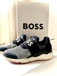 BOSS barnskor unisex storlek 33 (21) * Fint skick