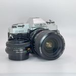 Minolta X-300 med MD Zoom 35–70mm f/3.5/MD Rokkor 45mm f/2