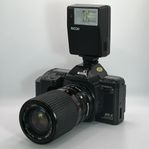 Ricoh XR-X Kamera med blixt och Sirius 70-210mm Objektiv