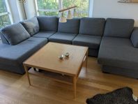 Generös soffa