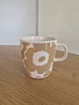 Mugg Oiva/Unikko, Marimekko, Maija/Kristina Isola, oanvänd