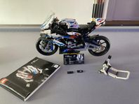 Lego Technic 42130 BMW M 1000RR