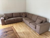 Paketpris på soffa, soffbord, tv-bänk, byrå.